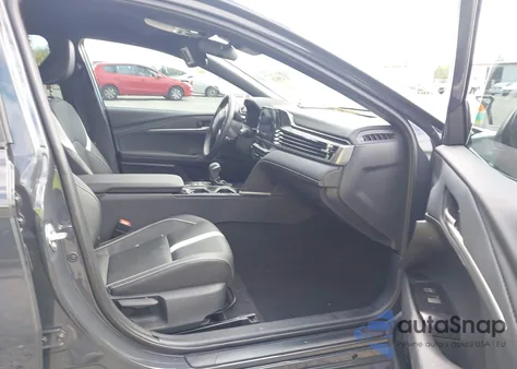 2025 Toyota Camry Se z USA, uszkodzony, nr VIN 4T1DAACK8SU130908